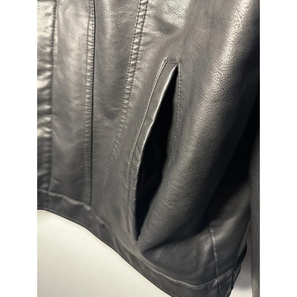 Levis Mens‎ Black Faux Leather Trucker Jacket Quilted Lined XL LM1RU525 - Picture 9 of 11